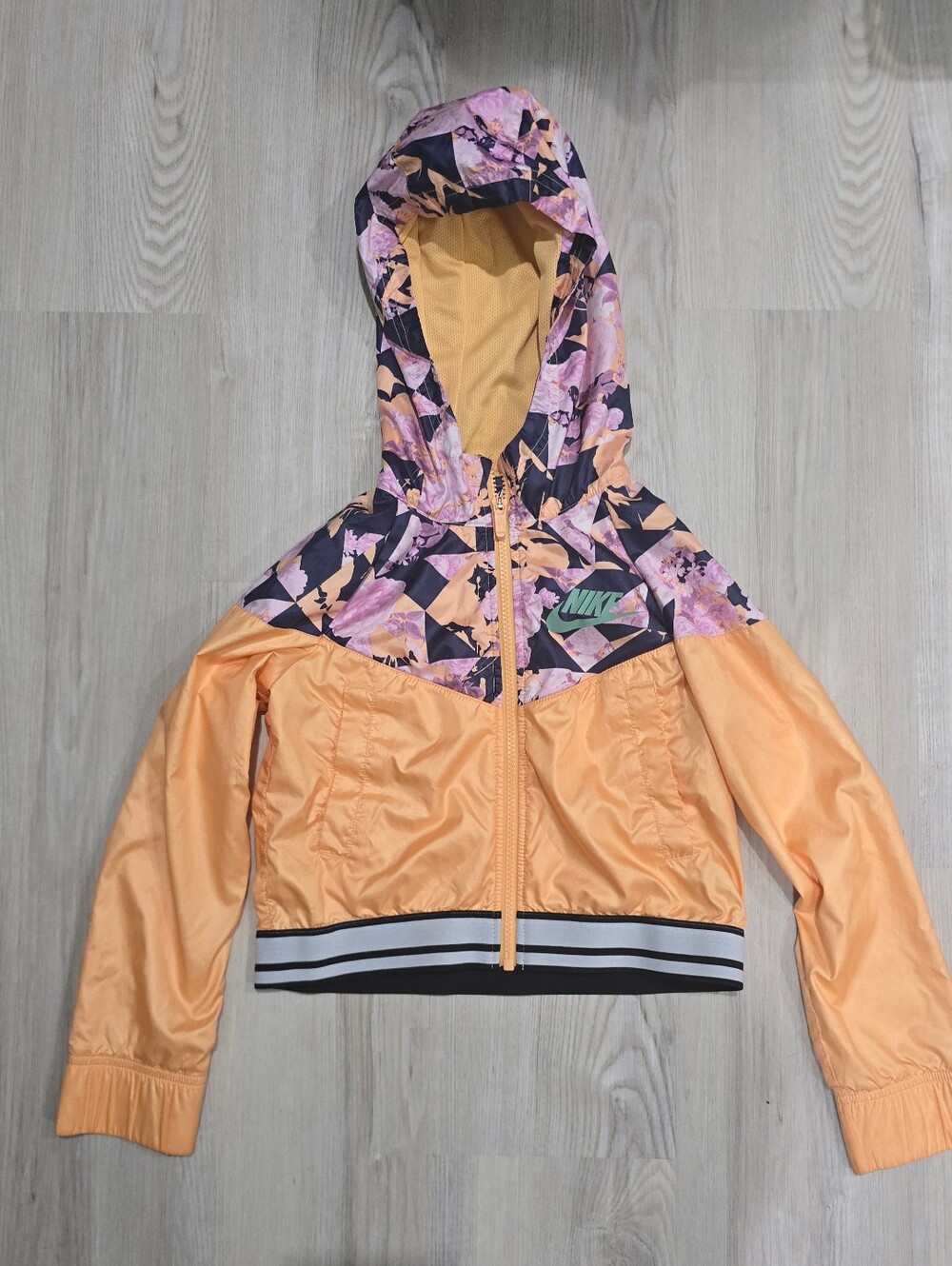 Nike Peach & Purple Floral Hooded Windbreaker Jacket Girls Size S